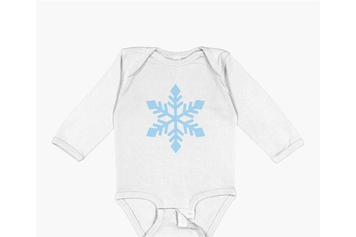 Winter Snowflake SVG Bundle, an Illustration by TheHitShop (Photo 4 of 10)