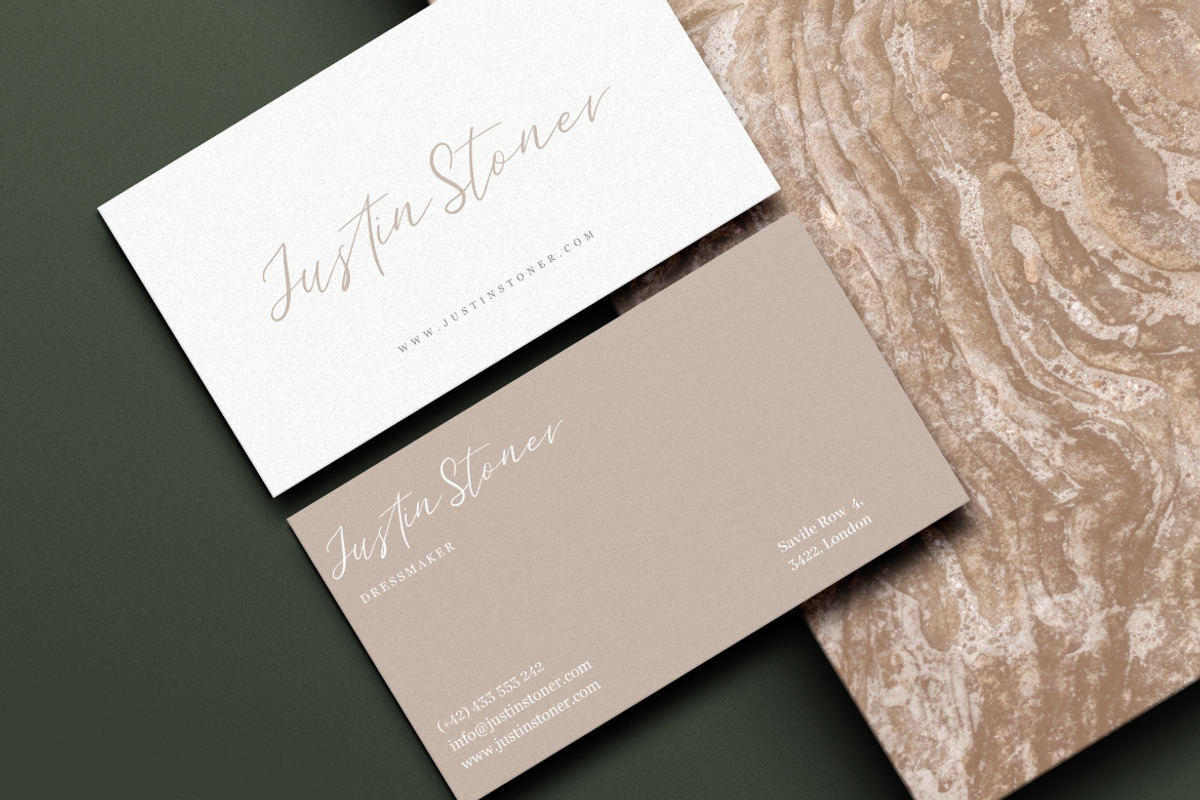 Halymoon Stylish Wedding Font preview 6