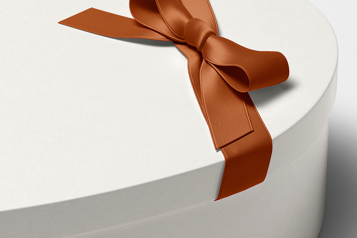 heart-shaped gift box mockup, a Packaging Mockup by EFORIA (Photo 4 of 5)