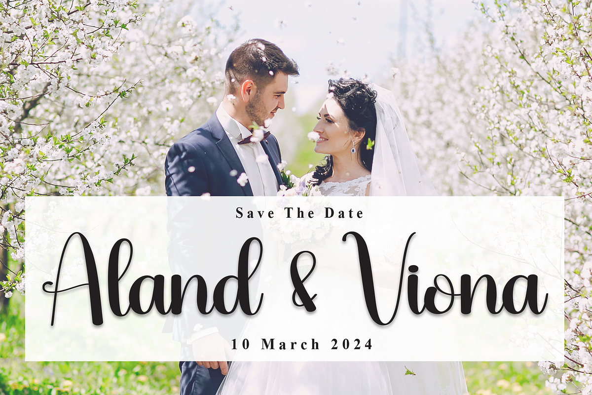 Sunday | Script Font, a Handwritten Font by Scratchones (Photo 3 of 9)