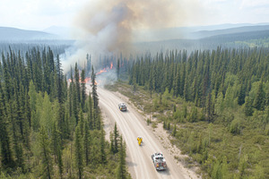Wildfire helicopters battling blaze, a Photo by Dvoevnore photos