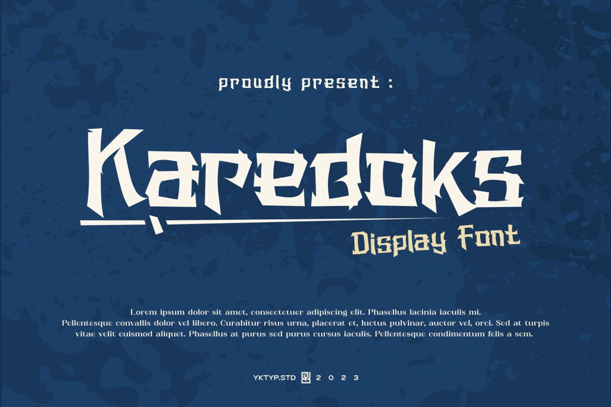 Karedoks, a Font by Yktypstd (Photo 7 of 7)