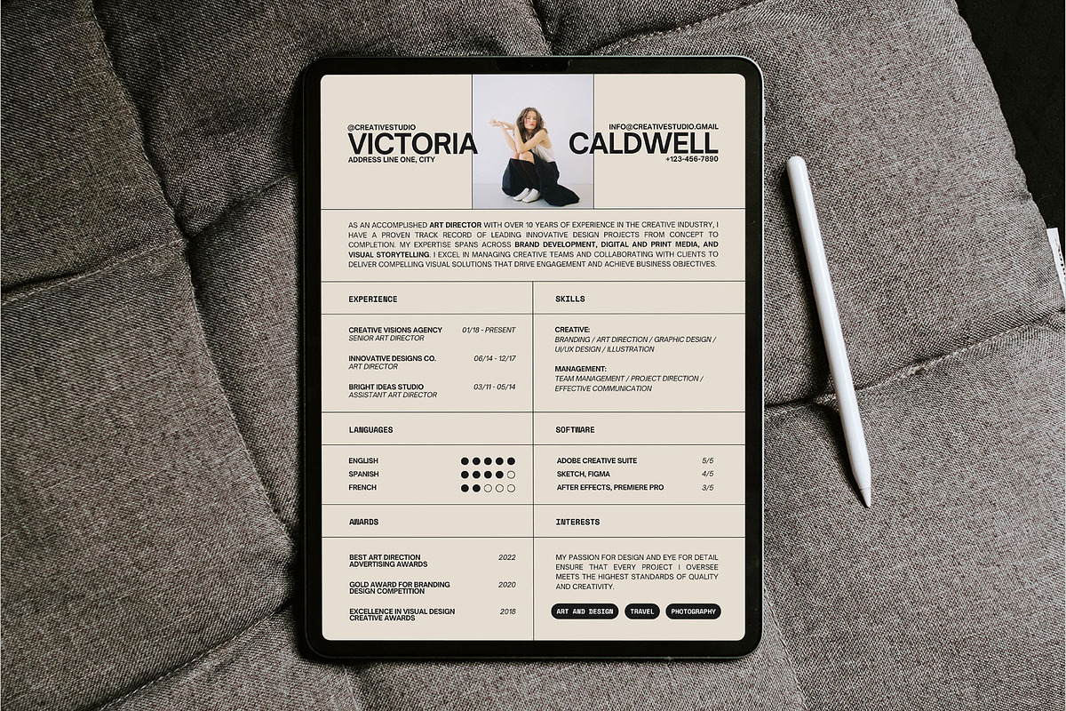 Stylish Canva Resume Template, a Resume Template by Moscovita Studio (Photo 1 of 10)