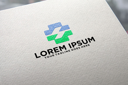 Clinic Medical Center logo design