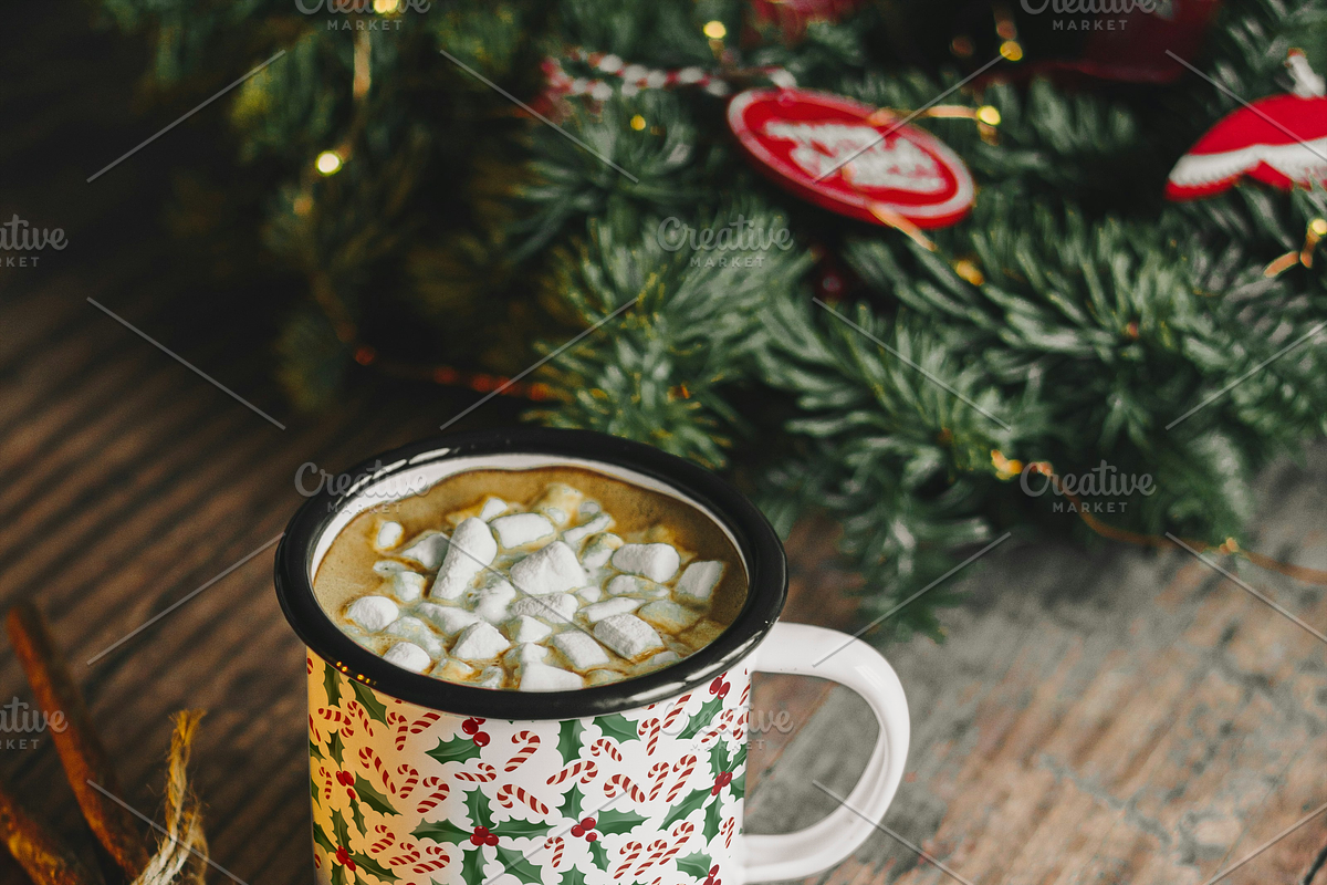 Seamless Christmas Pattern, a Decorative Illustration by Oleksandra Illustrates (Photo 8 of 9)