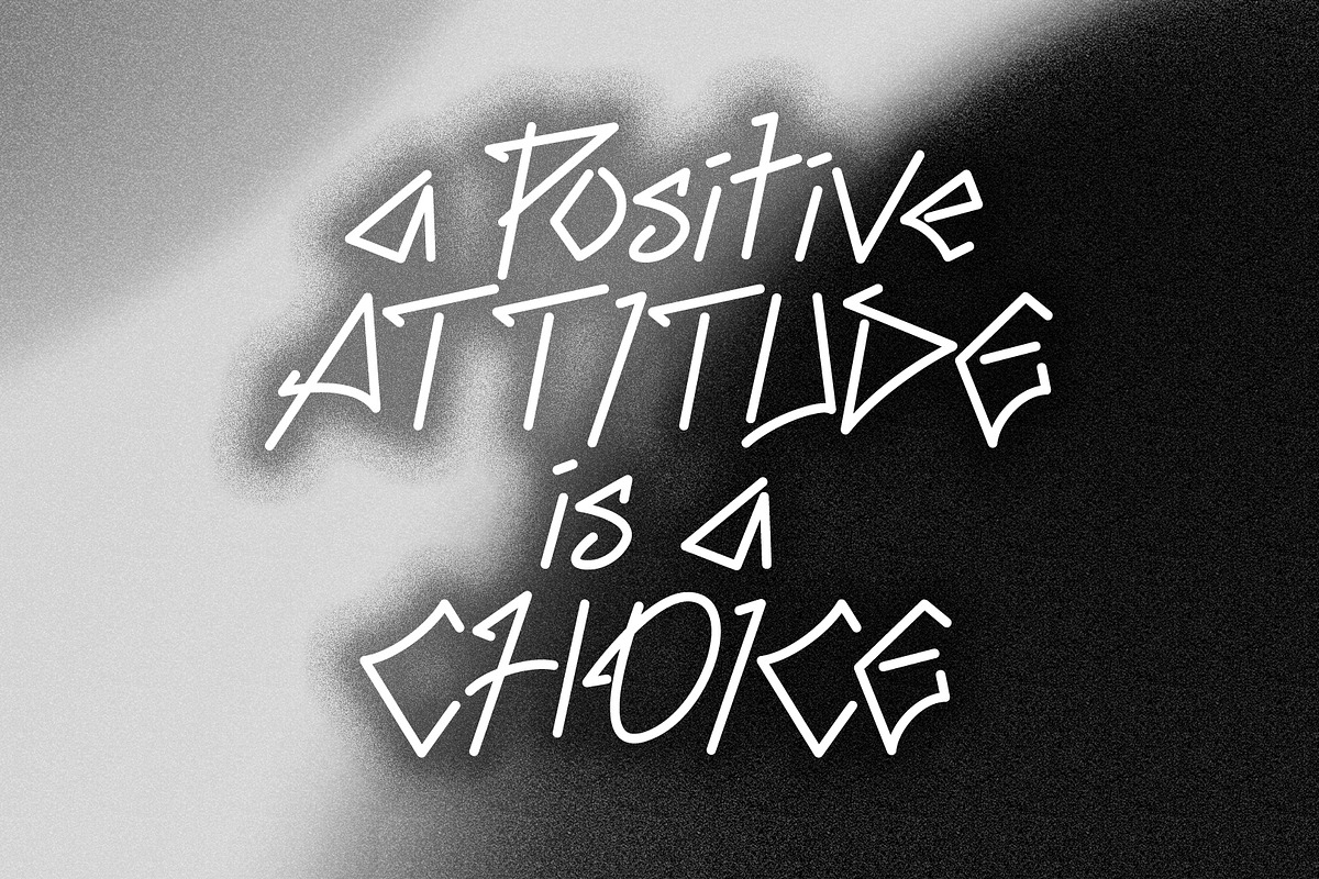 Bloqk Raw Grafitti Font Typeface, a Handwritten Font by ArtiXLabs (Photo 8 of 10)