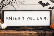 Recluse Spider Font - Halloween Font, a Handwritten Font by Beck McCormick (Thumbnail 3 of 10)