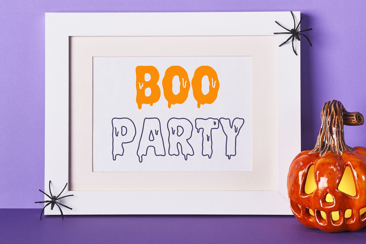 Scary Drip - Halloween Drippy Font, a Symbol Font by AnningArts (Photo 3 of 10)