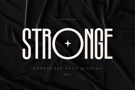 Stronge Display Condensed Sans
