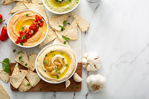 Hummus board with pita