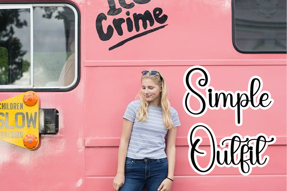 Sunday, a Handwritten Font by InermediaSTUDIO (Photo 4 of 7)