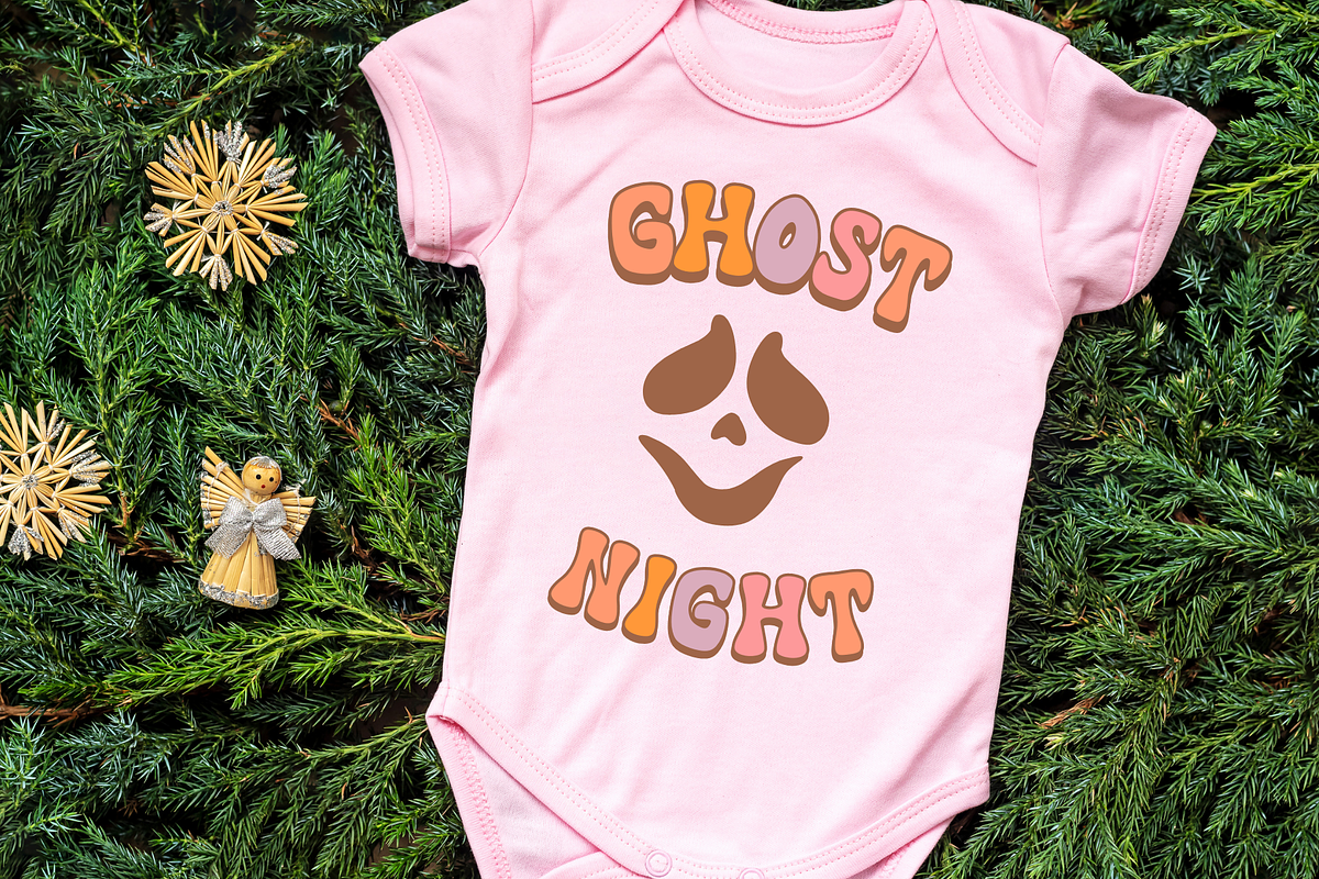 Happy Ghouls is a Halloween font, a Sans Serif Font by Brown Cupple (Photo 3 of 6)