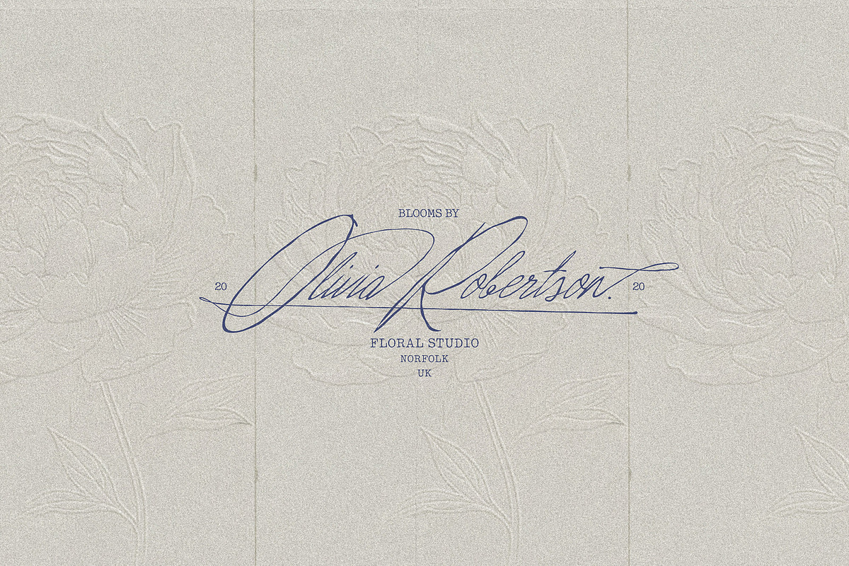 True Signature - Handwriting Script, a Script Font by AndrewPixelType (Photo 2 of 14)