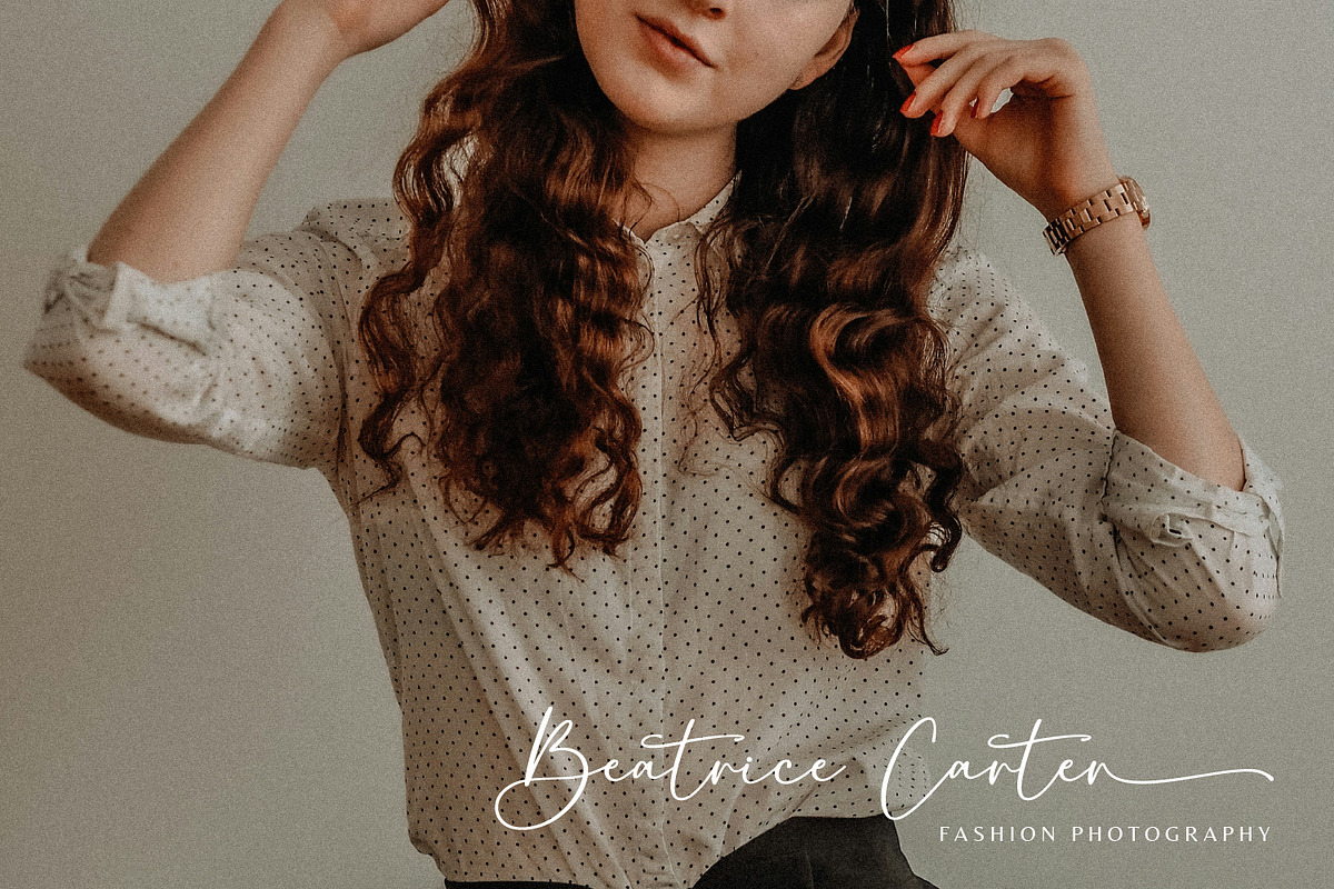 Belle Lune Script, a Script Font by Prestige Artsy Studio (Photo 4 of 9)