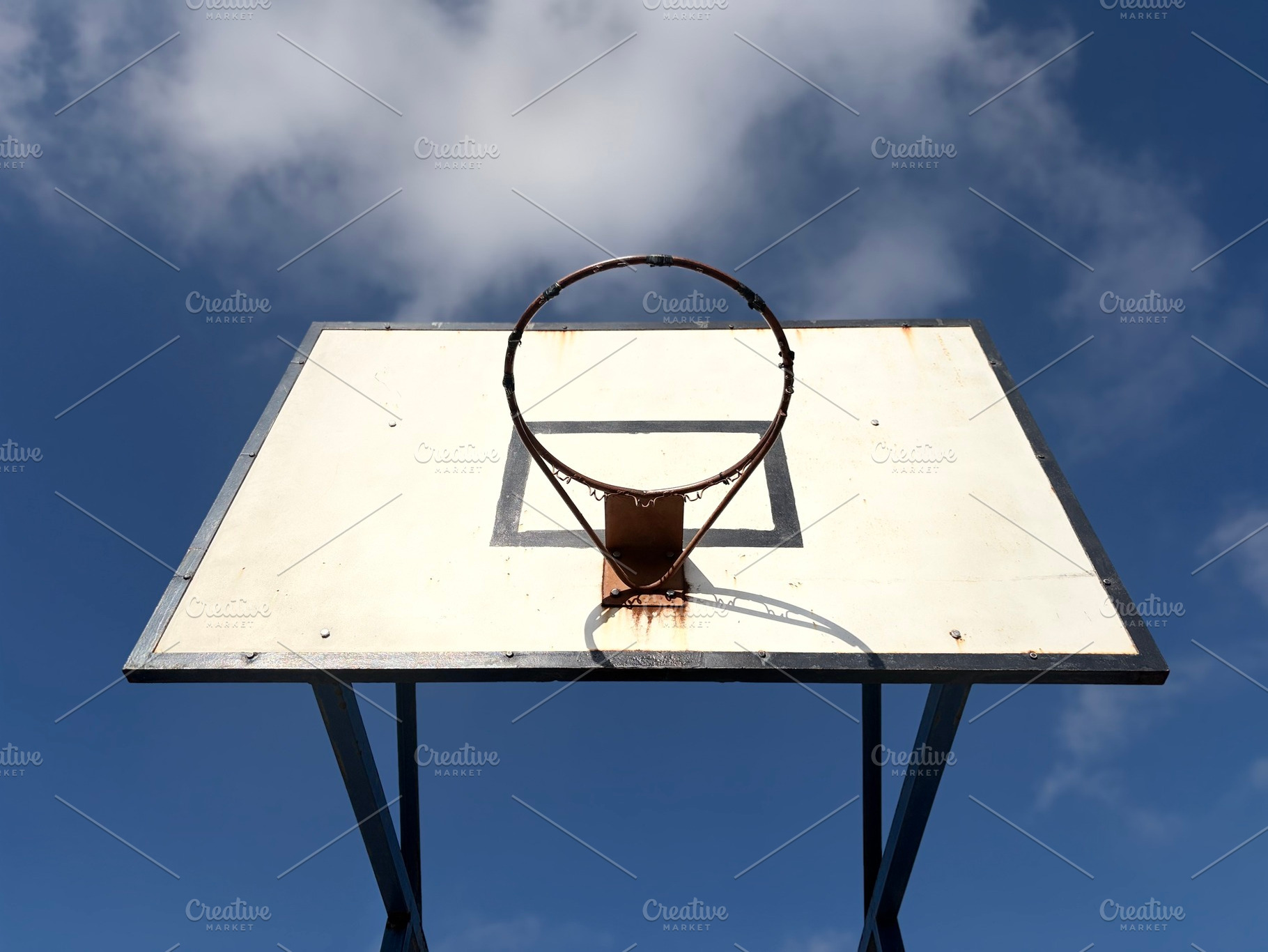 Basketball Hoop, a Sports & Recreation Photo by Color FFF