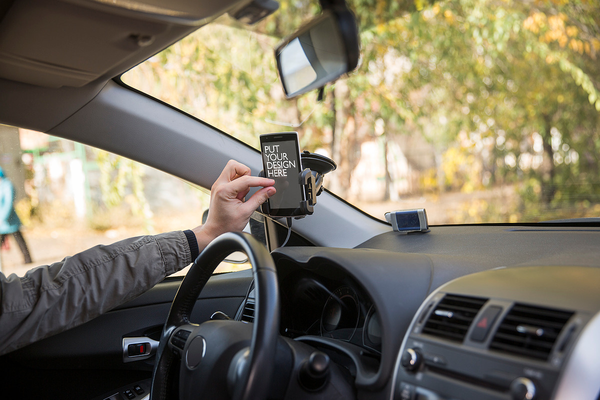 10 Car Phone Holder Mockups, an iPhone Mockup by UI Kitchen (Photo 2 of 11)