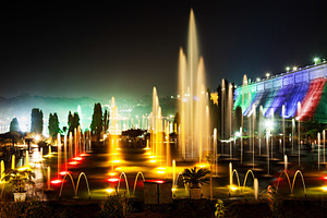 Color fountains, a Photo by saiko3p