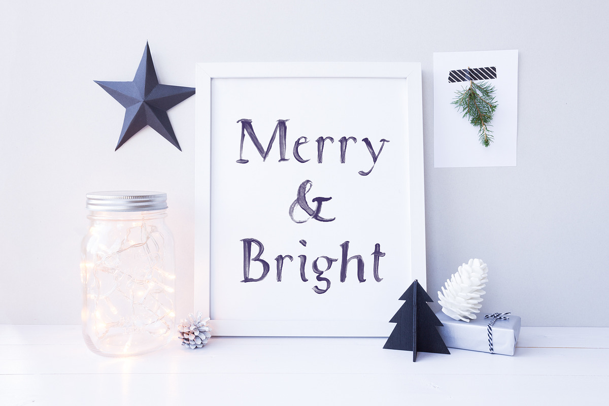 White Christmas SVG Font preview 3