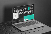 Engourdi Blackletter Font, a Blackletter Font by Heinzel Std (Thumbnail 17 of 18)