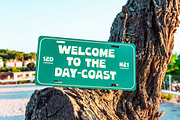 Day Coast – Grunge Display Font, a Font by Studio Moara (Thumbnail 4 of 8)