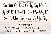 Creative Summer, a Handwritten Font by InermediaSTUDIO (Thumbnail 6 of 10)