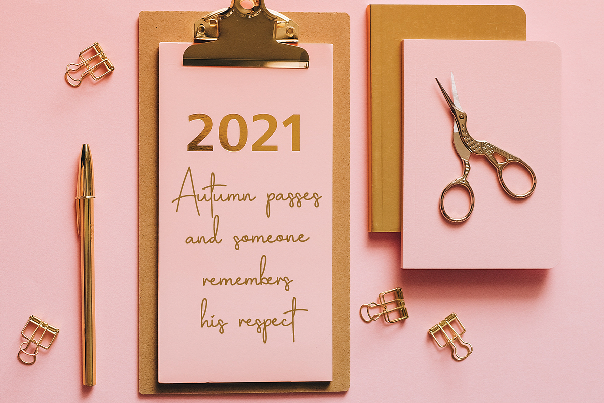 Samantha Signature, a Handwritten Font by Majelis Font (Photo 4 of 5)