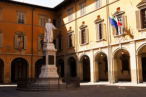Historic square with statue of Francesco Di Marco Datini, Prato, an Architecture Photo by Bepslabor