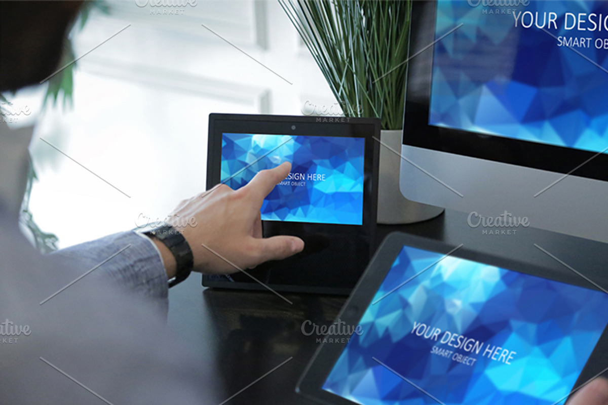 Echo Show Workstation PSD Mockups, an iPhone Mockup by Shop Mockpro (Photo 4 of 19)