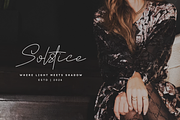 Bethney Signature - Minimalist Font, a Script Font by Masyafi Studio (Thumbnail 5 of 8)