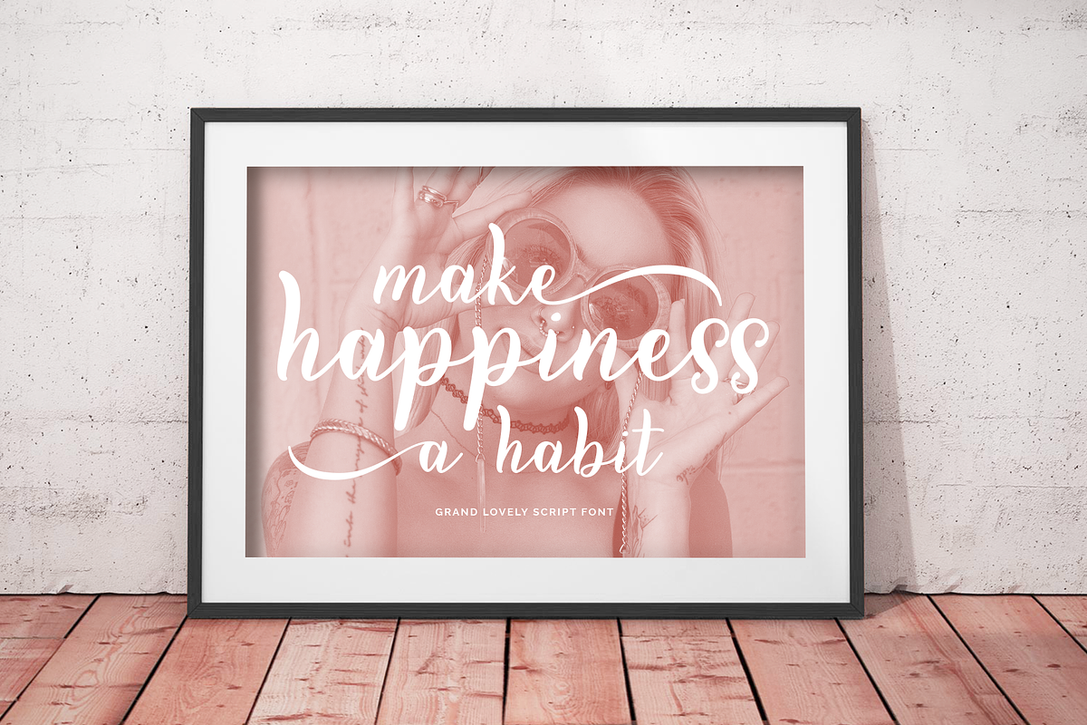 Grand Lovely, a Handwritten Font by sizimon (Photo 7 of 8)