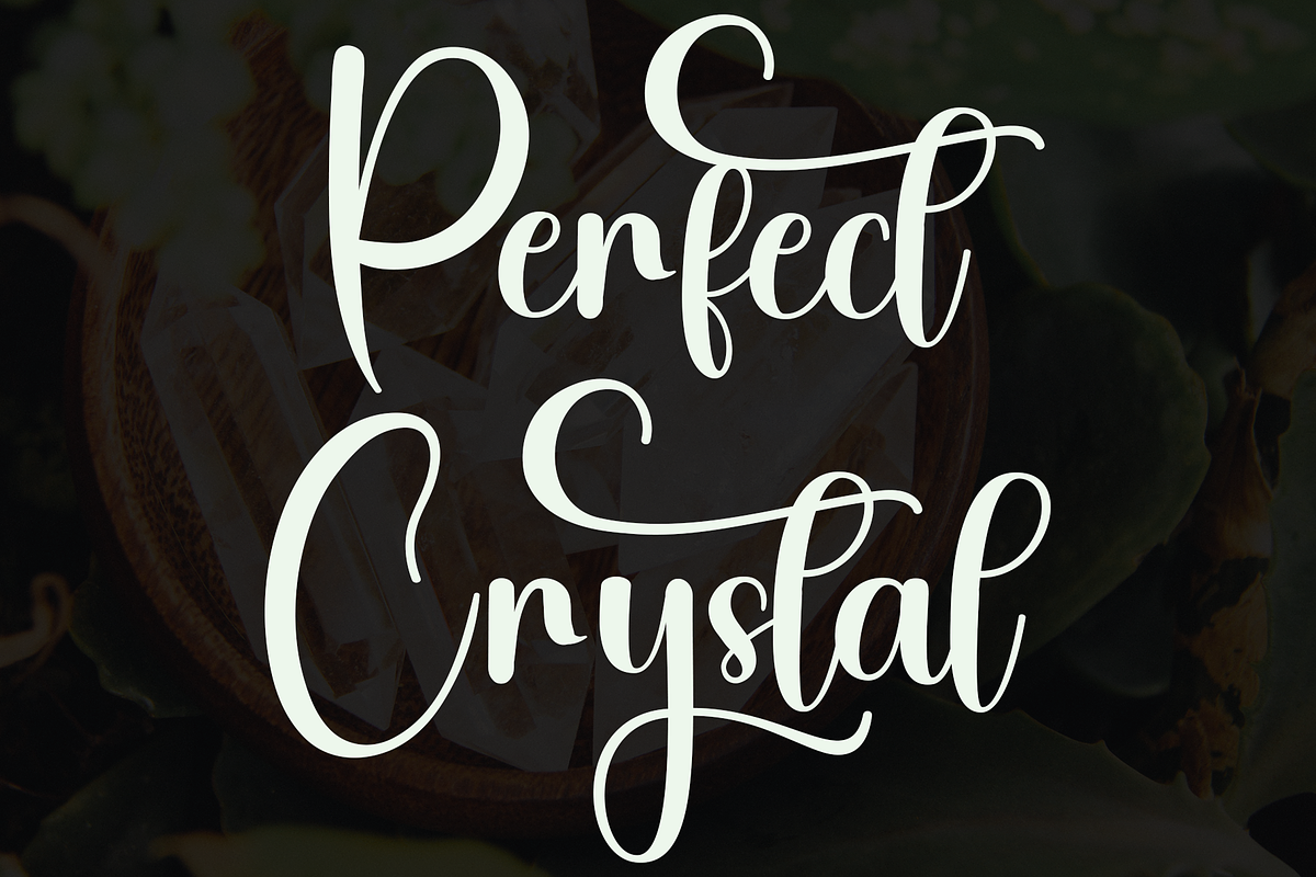 Crystal, a Handwritten Font by InermediaSTUDIO (Photo 5 of 8)