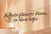 la Petunia - Natural Handwritten, a Handwritten Font by ErgibiStudio (Thumbnail 8 of 10)