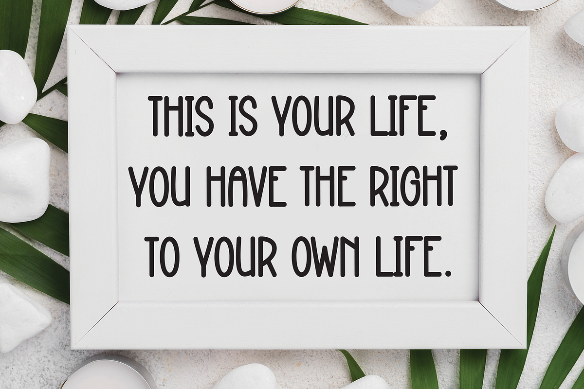 Sunday Rainbow | Script Font, a Script Font by Scratchones (Photo 5 of 8)