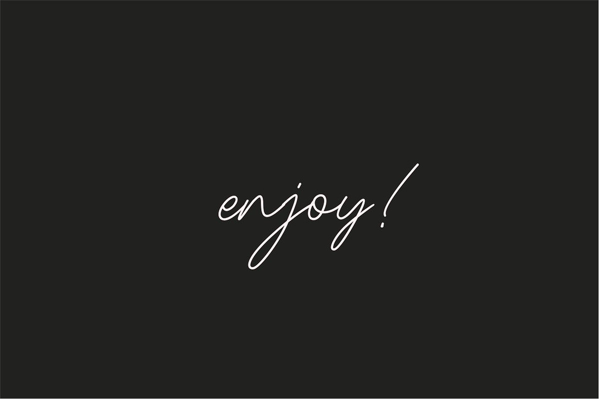 Michellina Handwritten Font, a Handwritten Font by typeline studio (Photo 9 of 9)