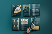 Professional Business Proposal, a Brochure Template by VectStock (Thumbnail 2 of 7)