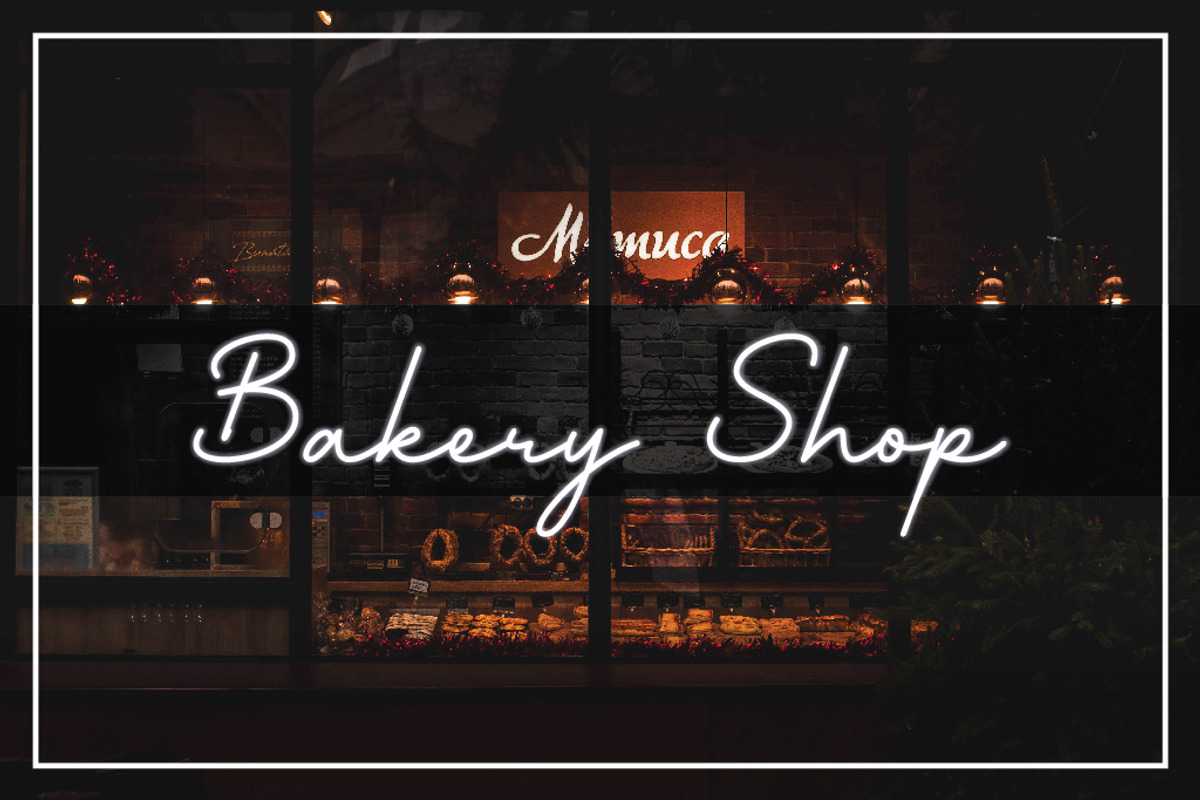 La Cavoritte Script Font, a Script Font by Cherryline Master (Photo 5 of 10)