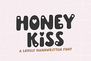 Honey Kiss - Valentine's Day Font, a Handwritten Font by simpleblues (Thumbnail 1 of 12)