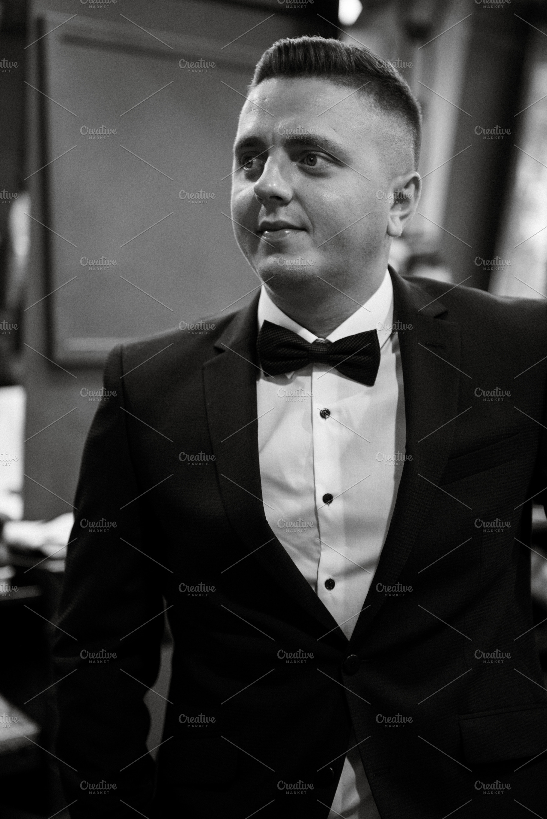 bearded man cutting his beard in the barbershop, a Person Photo by Weddings, People, Travel