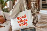 Cherry Belle - Retro Groovy Font, a Handwritten Font by Keithzo (Thumbnail 4 of 5)