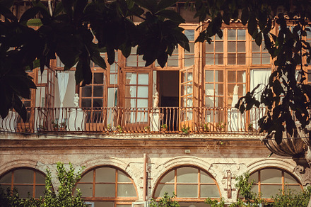 Courtyard of old house in Italy, an Architecture Photo by Radiokafka