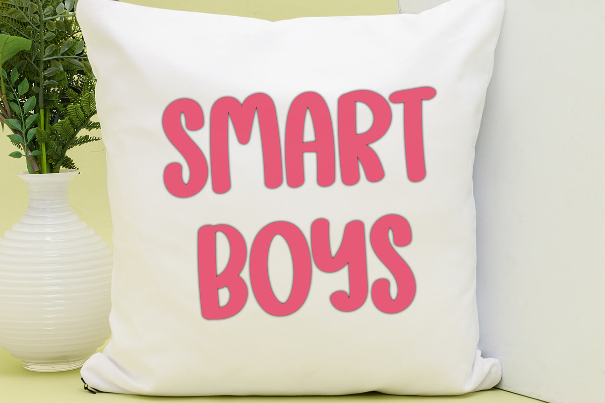PINK, a Sans Serif Font by InermediaSTUDIO (Photo 6 of 7)
