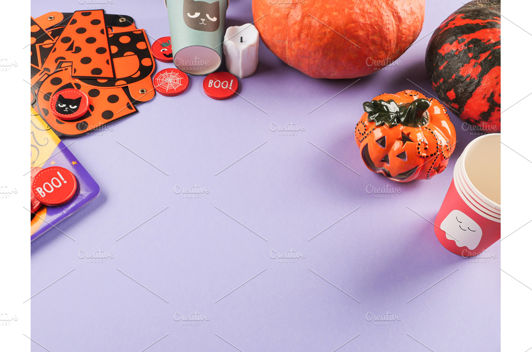 Halloween purple frame background, a Holiday Photo by Lifemorning
