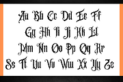 BLONDEN, a Blackletter Font by Stellalunarts (Thumbnail 2 of 5)