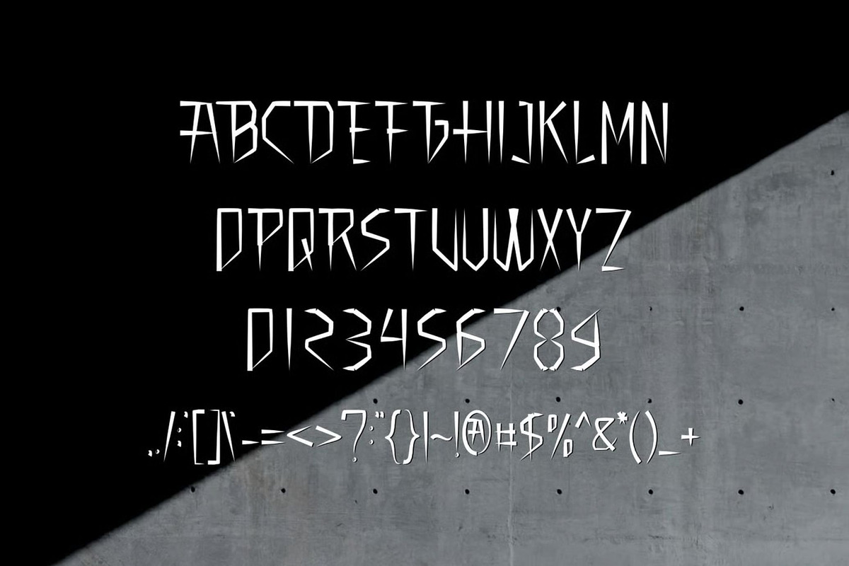 Scrembeet, a Script Font by Auliacreative (Photo 3 of 4)