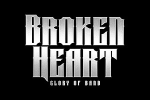 Broken Heart - Vintage Gothic Font