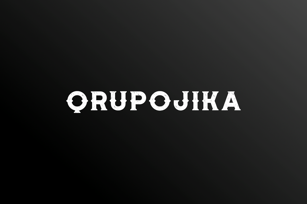 Cropico, a Serif Font by garismantra (Photo 4 of 4)