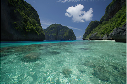 Stunning view of Maya Bay, Phi Phi, a Nature Photo by Lermont51