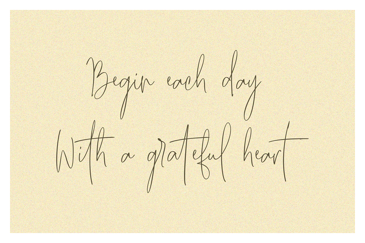 Super-tight – Modern Ligatures Fonts, a Script Font by RedyStudio (Photo 11 of 12)