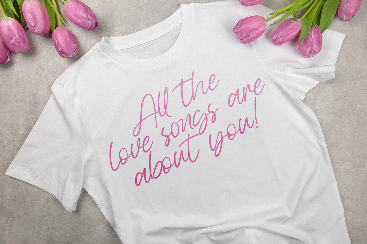 Awejatty - Handwritten Font, a Script Font by StringLabs (Photo 4 of 11)