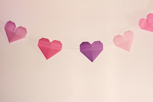 Valentine Garland